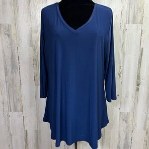 Accent V-Neck Tunic‎